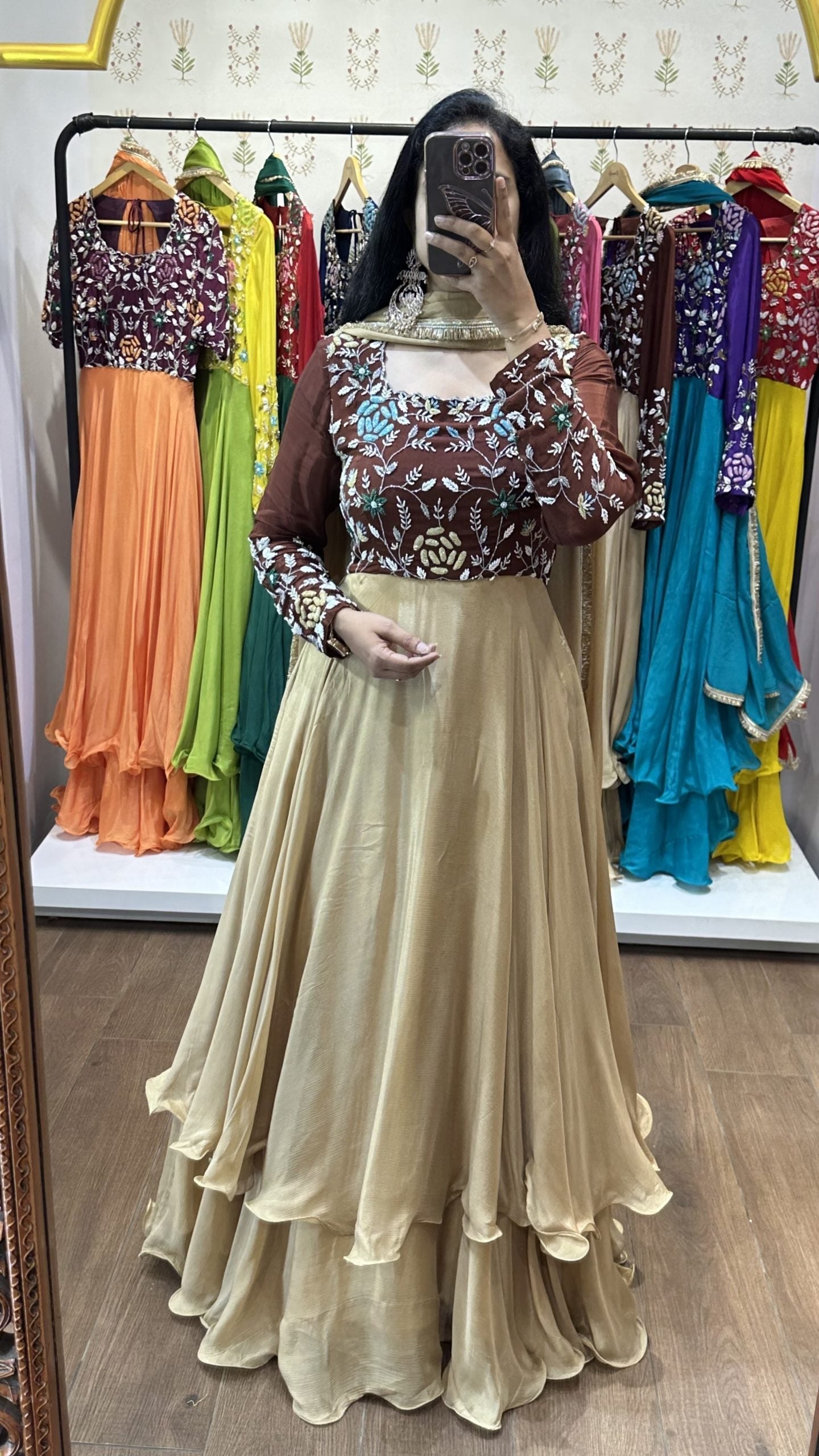 Nitya – Maroon & Cream