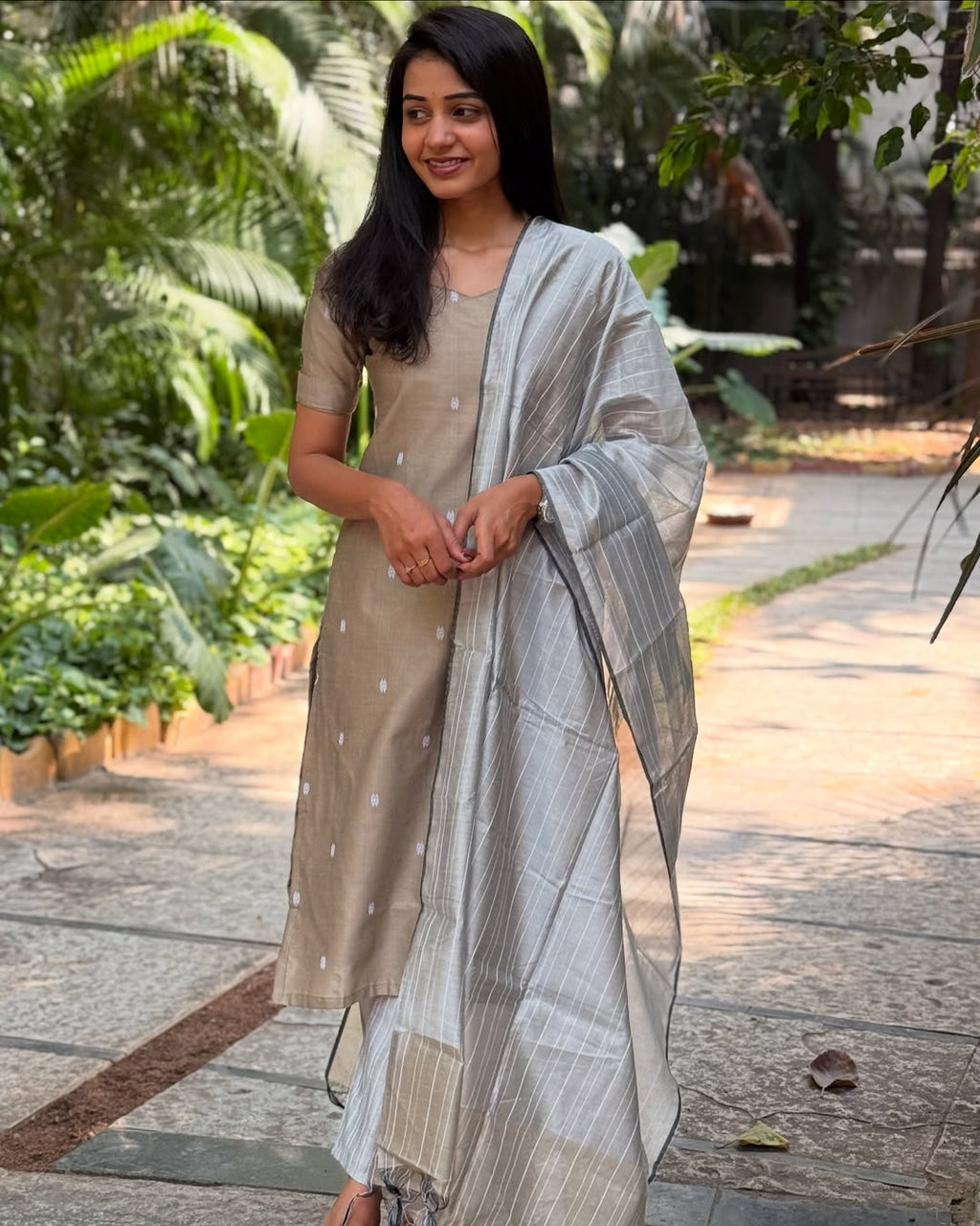 Silk Kurti With Beautiful Neckline Suit Set