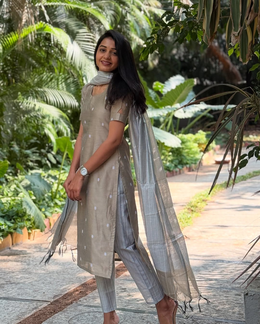 Silk Kurti With Beautiful Neckline Suit Set